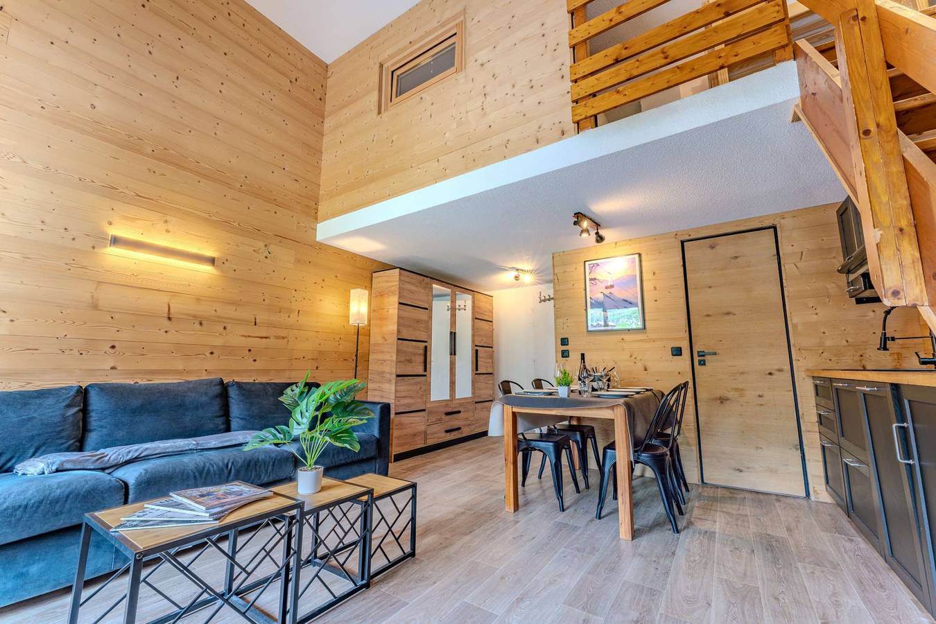 Appartement entier, Ski-In and Out with Panoramic Views central in Val Thorens, Les Trois Vallées
