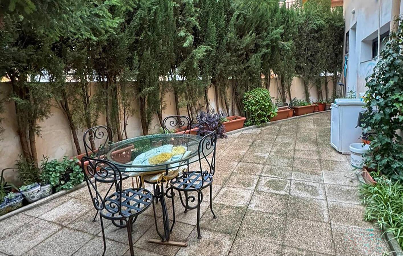 Appartement confortable de 2 chambres avec piscine, Wi-Fi et cheminée près de Lancha del Genil in Environs de Sierra Nevada, Cenes de la Vega