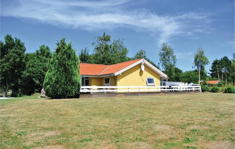 Ferienhaus für 8 Personen mit Terrasse in Stoense, Tranekær