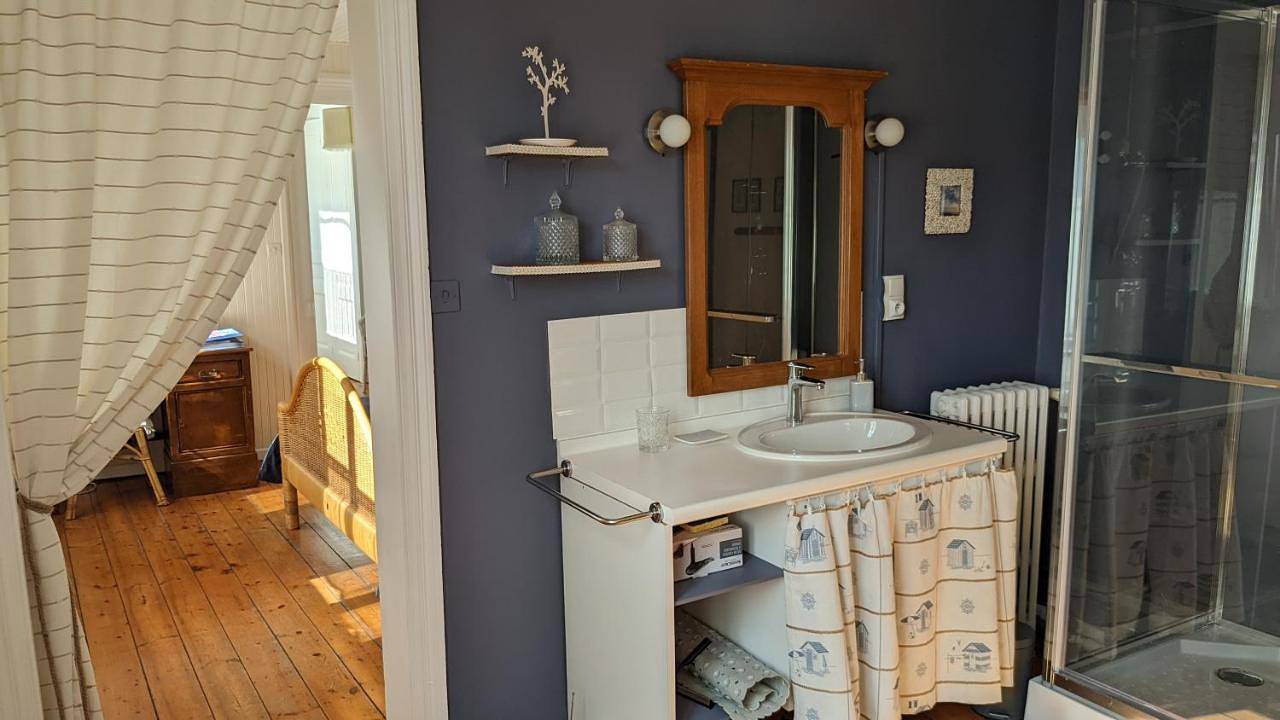 Double Room with Garden View in Plage de Malo-les-Bains, Dunkerque