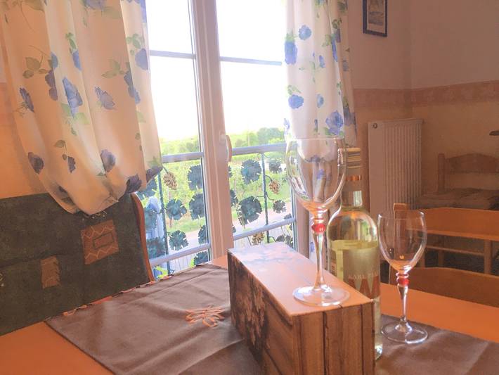 Ferienwohnung für 5 Personen, mit Garten und Terrasse sowie Ausblick in Burrweiler