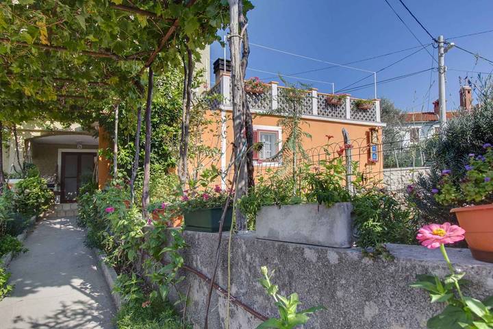 Ganzes Studio, Studio mit Klimaanlage und Meerblick in Martinscica, Cres