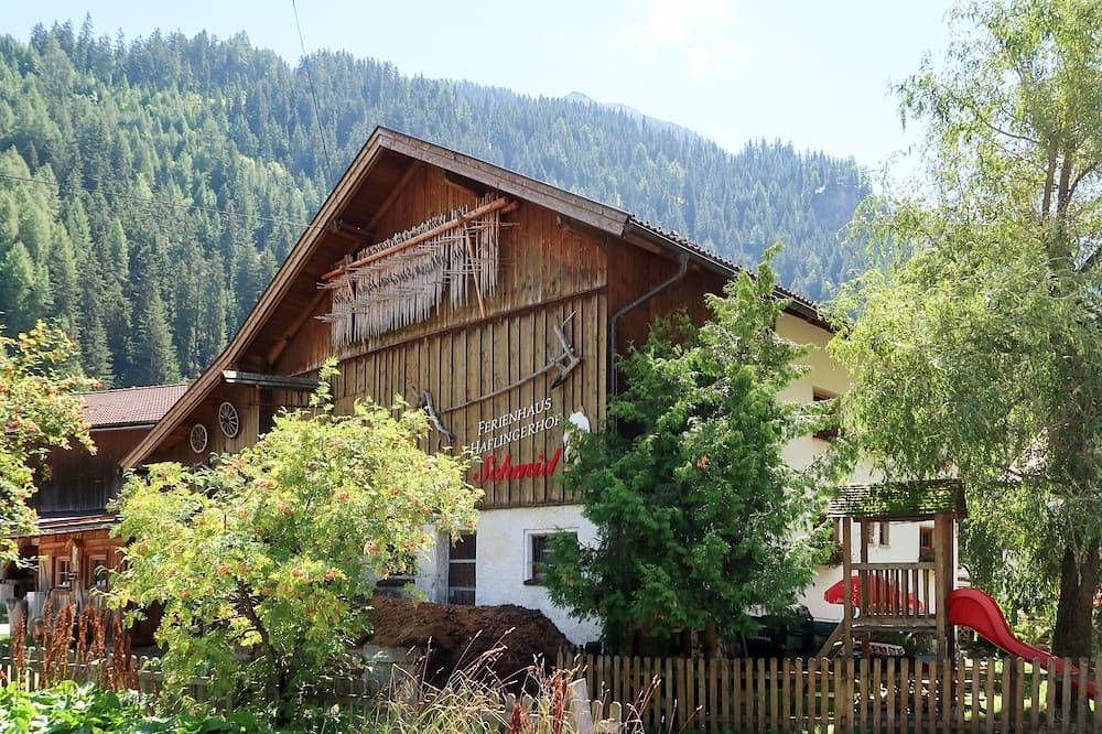 Ganze Wohnung, Haflingerhof Enzian by Interhome in Kaunergrat, Kaunertal