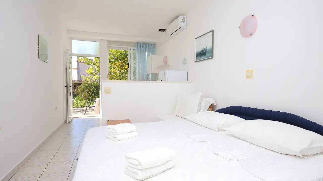 Studio entier, Studio für 2 Personen (21 m²) in Podstrana in Grljevac (Podstrana), Podstrana