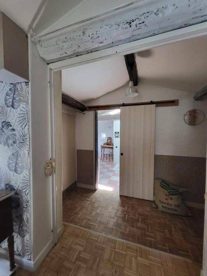 Chambre d’hôte pour 2 personnes, avec vue et jardin, animaux acceptés à Saint-Georges-sur-Layon