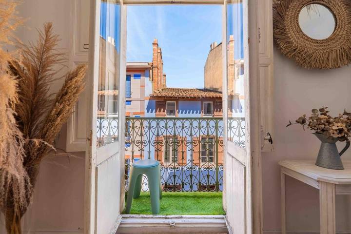Gîte pour 4 personnes, avec Balcon ainsi que Terrasse et Vue dans Office De Tourisme De Carcassonne - 4