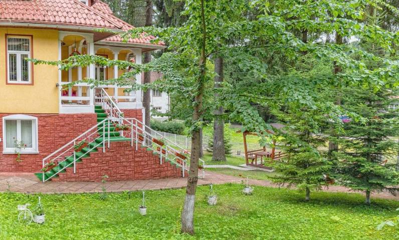 Gîte pour 2 personnes, avec vue et jardin à Sinaia - 4