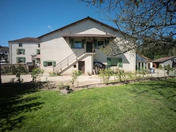 Gîte pour 4 personnes, avec jardin à Dombasle-devant-Darney