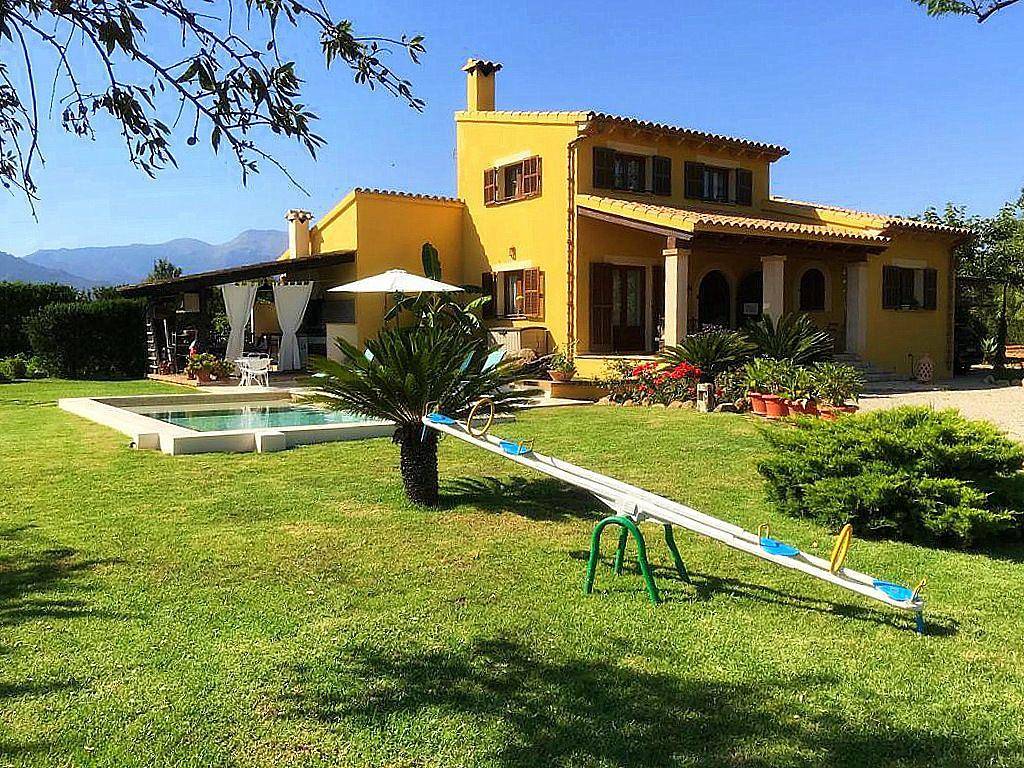 Finca 'Sa Tanca' with private pool in Inca, Majorca Center