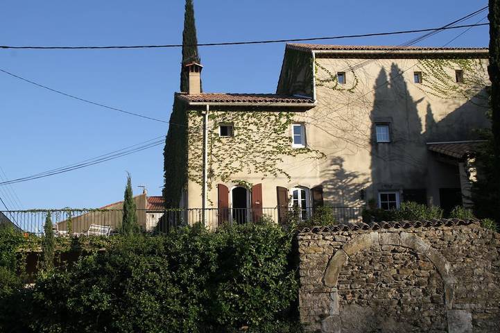 Gîte pour 14 personnes, avec jardin à Saint-Martin-de-Valgalgues