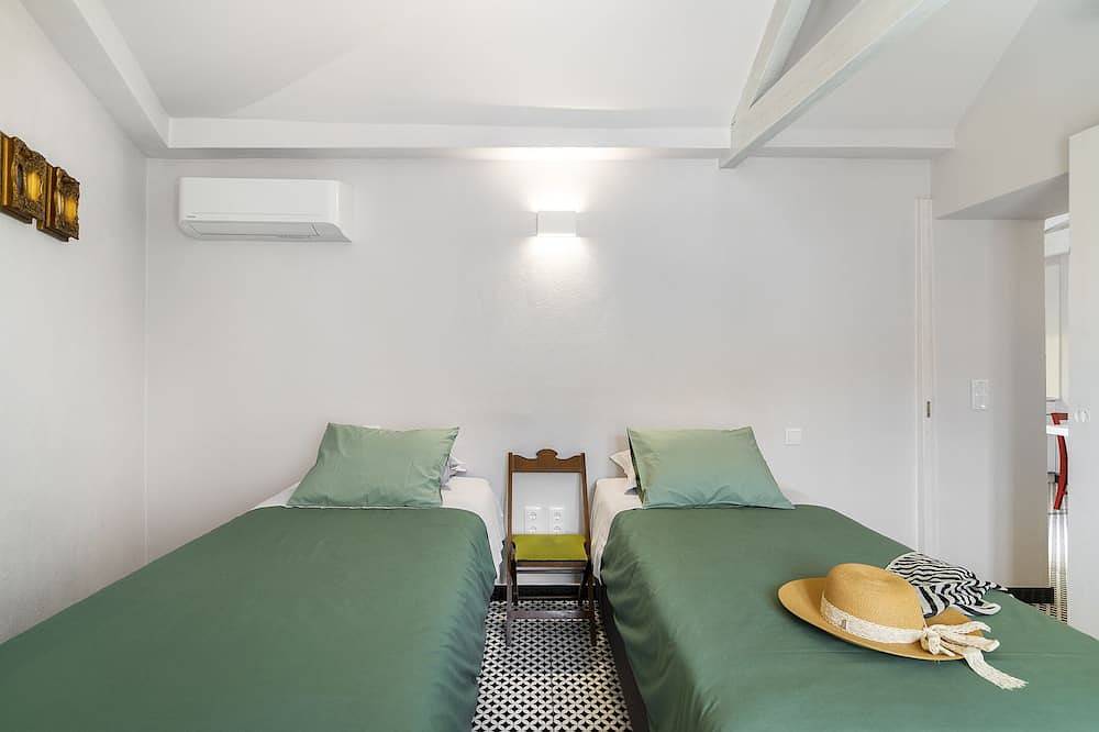 Inspiring and Cozy 1899's House, Queen Size Bed, foto 6