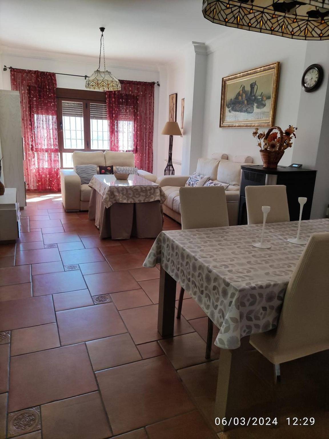 Apartamento entero, Apartamento 'Mulhacén' con vistas a la montaña y Wi-Fi in Entorno de Sierra Nevada, Güejar Sierra