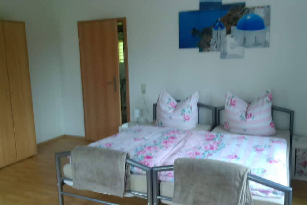 Ganze Wohnung, Neue zentrumsnahe Ferienwohnung im Herzen Sachsens in Döbeln, Chemnitz und Umgebung