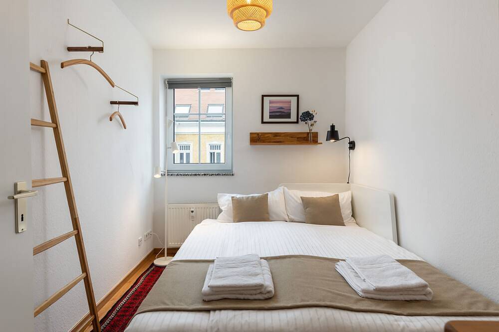 Geheel appartement, 3 rooms apartment- 4 people in Leipzig-Zuid, Leipzig