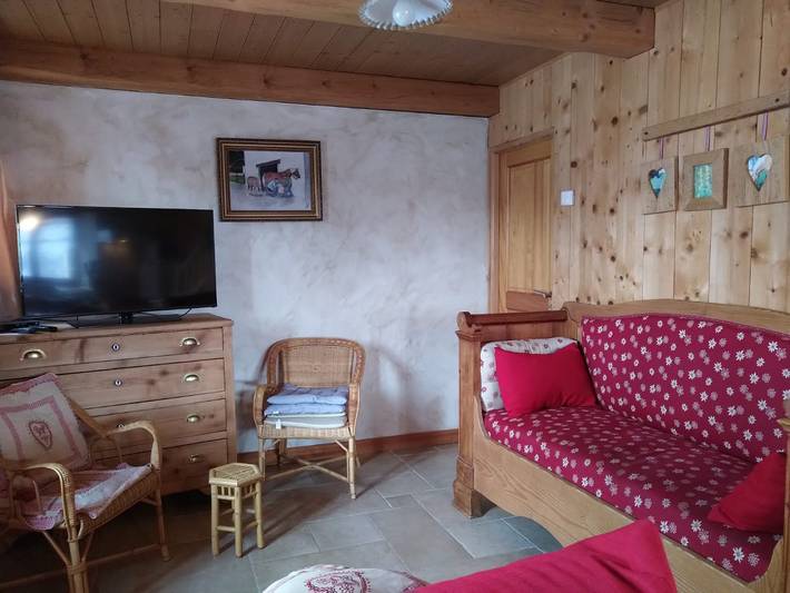 Gîte pour 6 personnes, avec terrasse dans le Doubs - 4