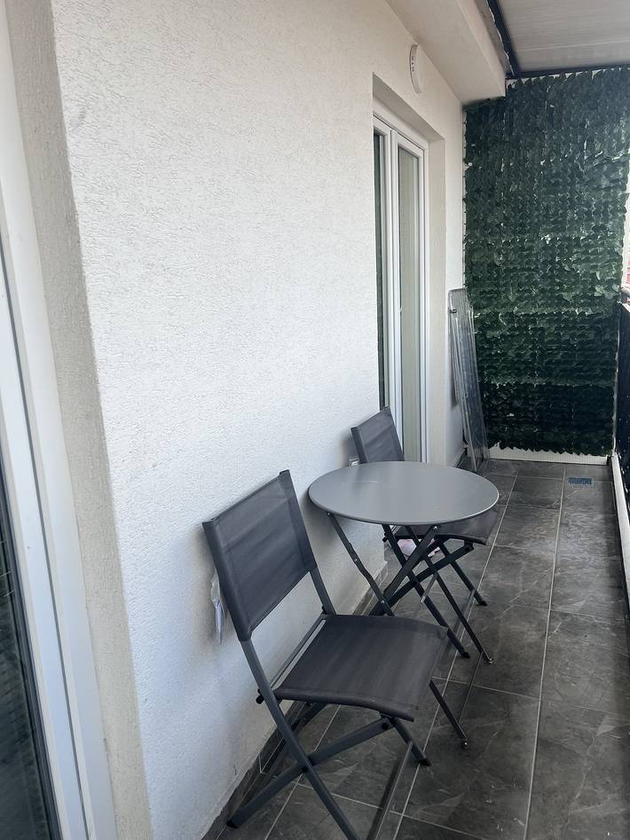 Ganze Ferienwohnung, Ferienwohnung für 4 Personen mit Balkon in Kisela Voda, Skopje