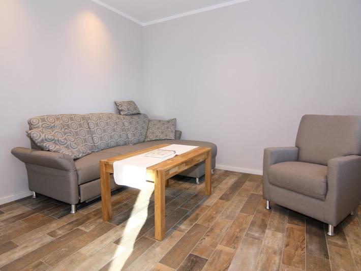 Ferienhaus für 6 Personen, mit Balkon/Terrasse und Terrasse in Trassenheide - 2