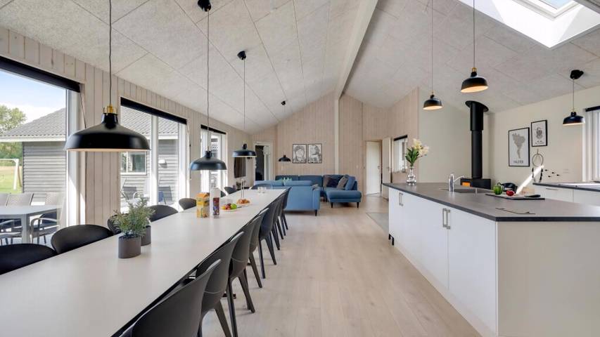 Ferienhaus für 24 Personen, mit Terrasse und Garten sowie Sauna in Marielyst - 2