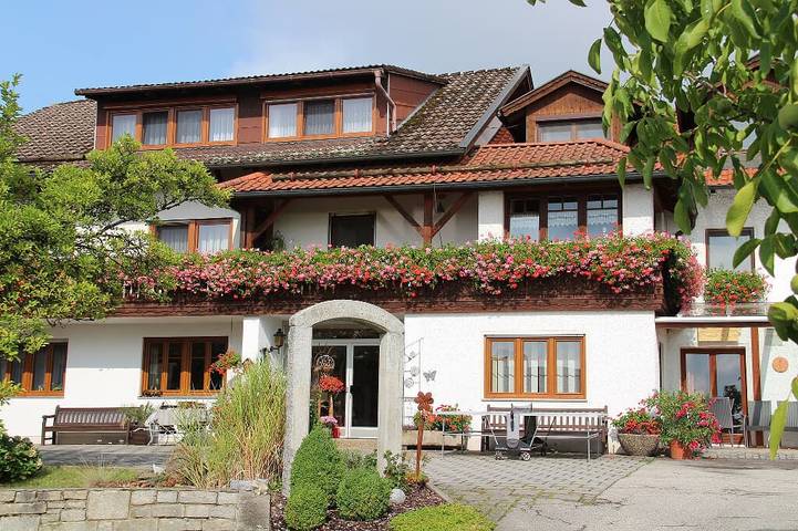 Pension für 2 Personen, mit Garten und Terrasse - 1