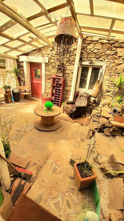 L'atelier de joakim in Seix, Parc naturel régional des Pyrénées ariégeoises