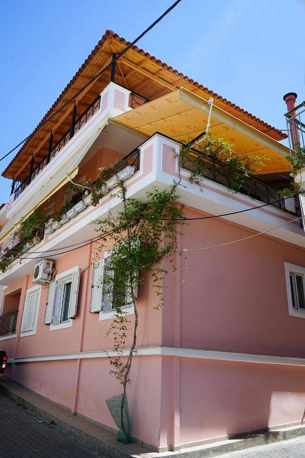 Ferienwohnung für 8 Personen, mit Ausblick und Balkon - 1