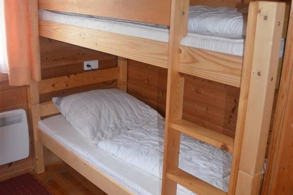 Erholung im Ferienholzblockhaus mit 2 Schlafzimmern bis zu 5 Personen in Viechtach, Ostbayern