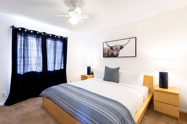 Vacation rental for 5 people, with yard and balcony in Desert Hot Springs