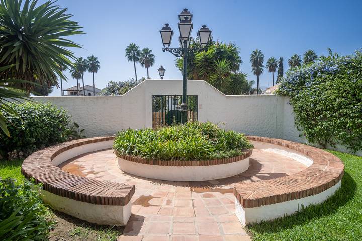 Studio für 2 Personen, mit Garten und Kinderpool in Estepona - 4