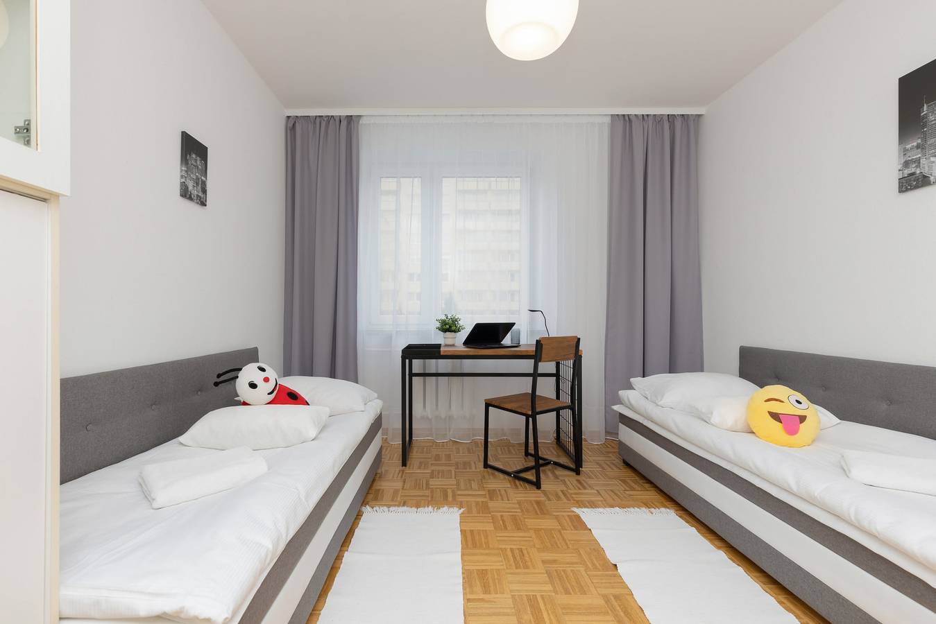 Cały apartament, Spacious Apartment | 2 Bedrooms, Balcony, Workspace in Bemowo, Warszawa