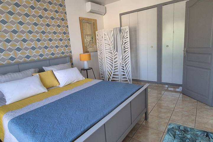 Location de vacances pour 2 personnes, avec terrasse à Comps - 3