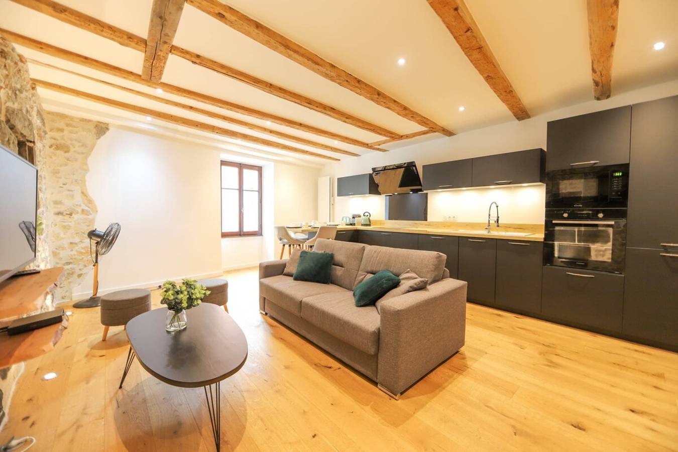 Appartement entier, Le Coeur de Ville : splendide T2 plein centre in Annecy, Annecy (commune)
