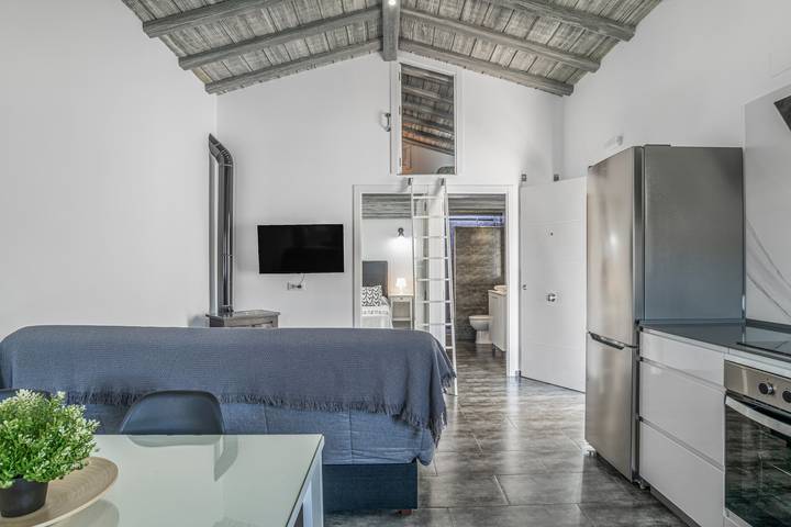 Casa rural con piscina para 6 personas, con jardín, Se admiten mascotas en Provincia de Cádiz - 2