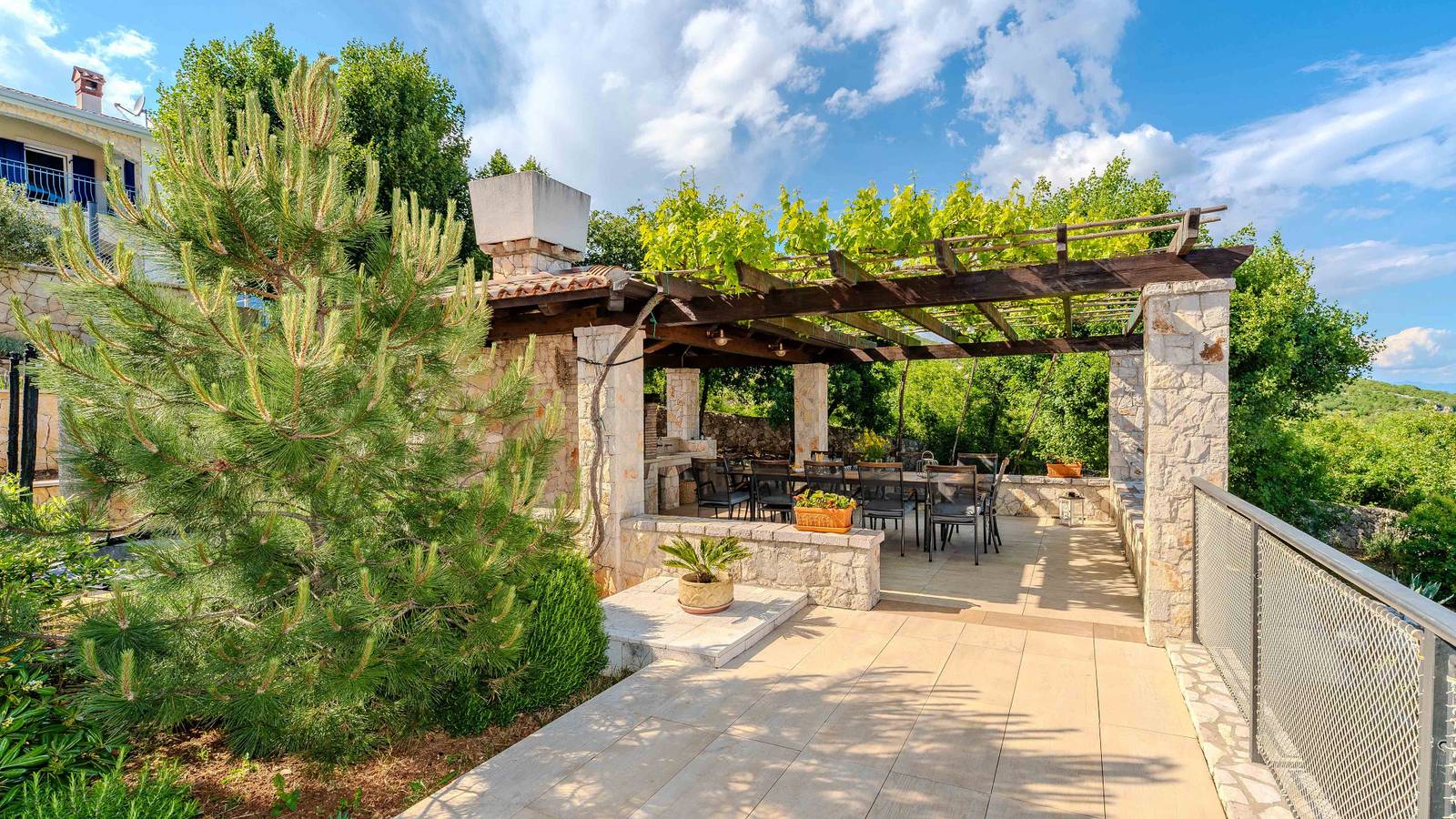 Villa Lusia pool&sauna Opatija by Villas Guide in Moscenicka Draga, Primorje-Gorski Kotar