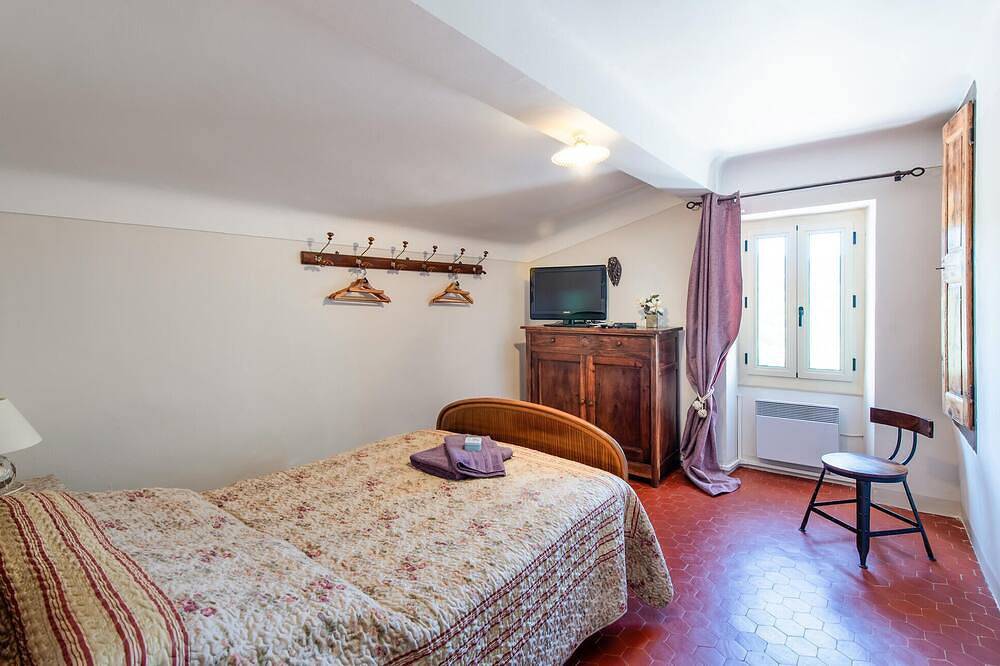 Awesome home in Saignon in Saignon, Regionaler Naturpark Luberon