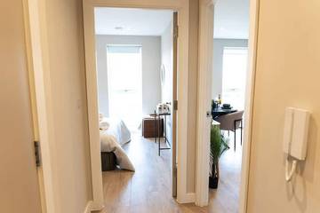 Apartment for 4 People in Cardiff Bay, Cardiff, Photo 2