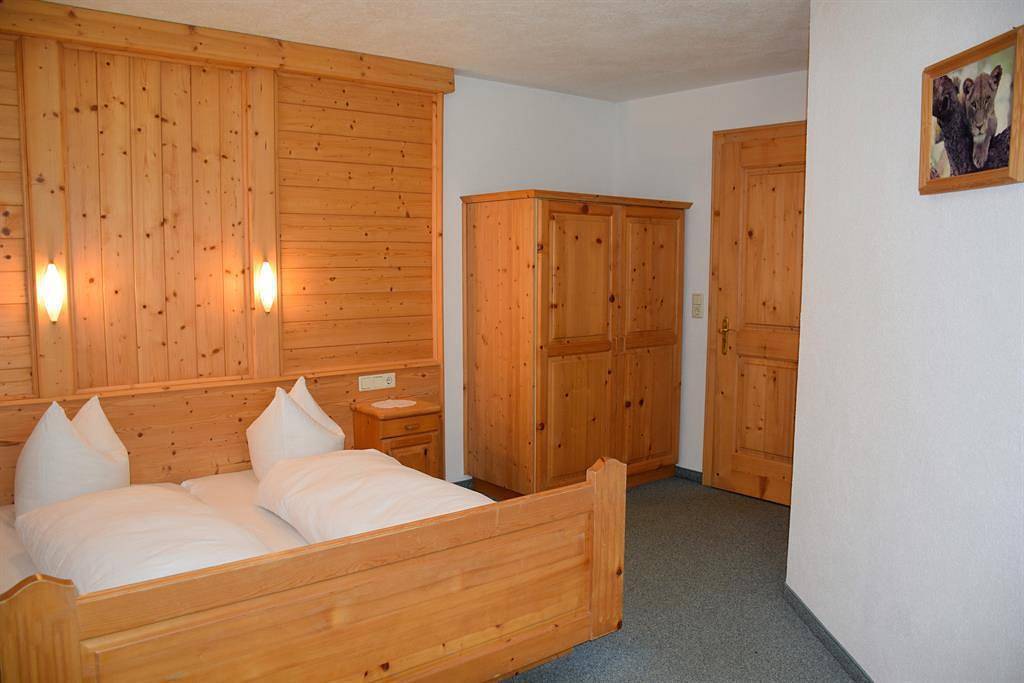 Ganze Ferienwohnung, Almrausch in Kappl, Verwall