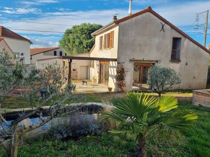 Location de vacances pour 6 personnes, avec jardin, animaux acceptés à Villerest - 4
