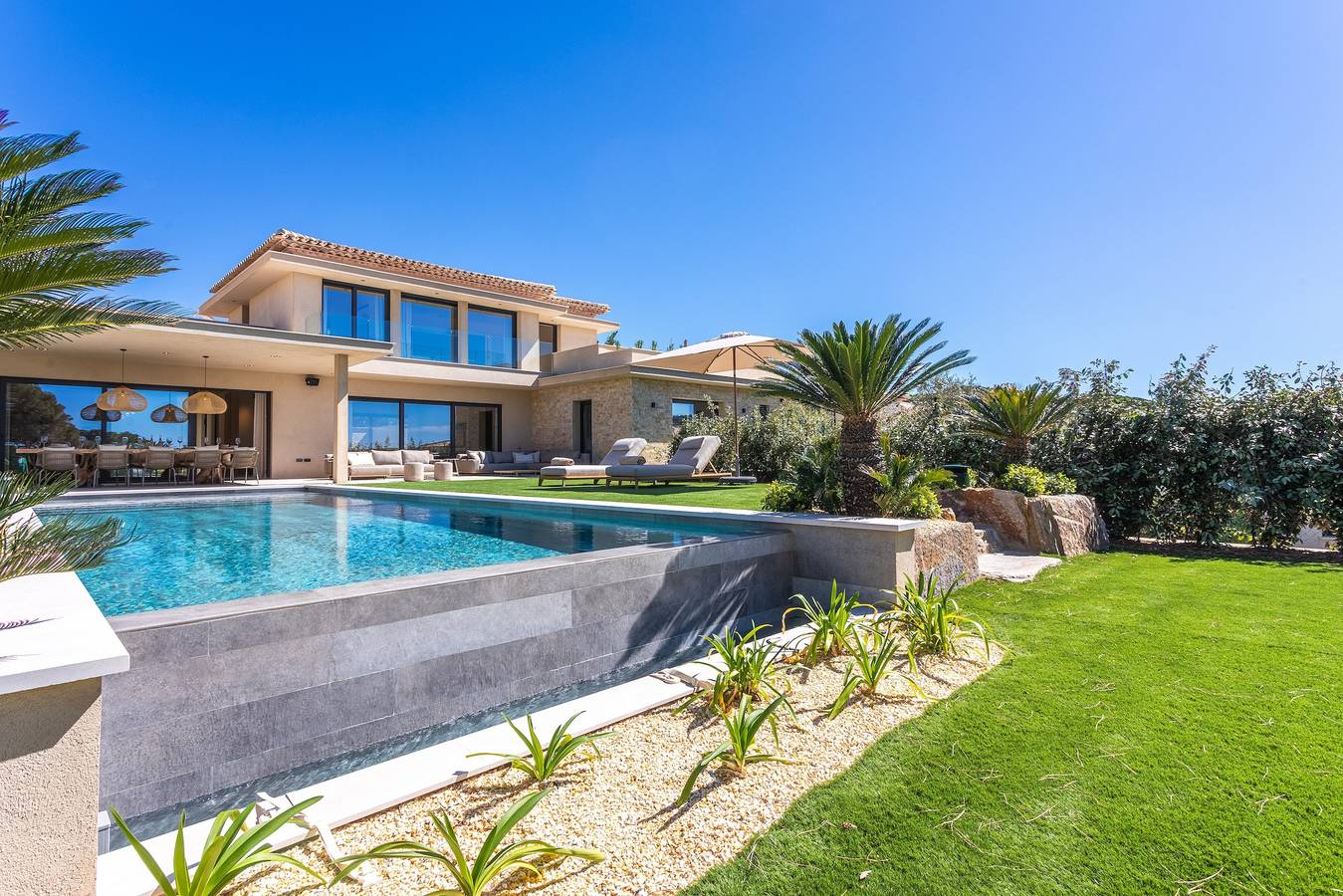 Villa 400m² | Vue mer | proche du centre | luxe in Sainte-Maxime, Côte méditerranéenne (France)