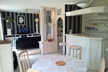 Gîte pour 3 personnes, avec balcon, animaux acceptés à Fumay