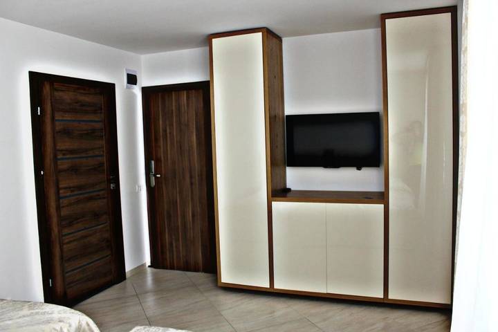 Ferienwohnung für 4 Personen, mit Balkon und Whirlpool sowie Terrasse und Pool in Leba - 3