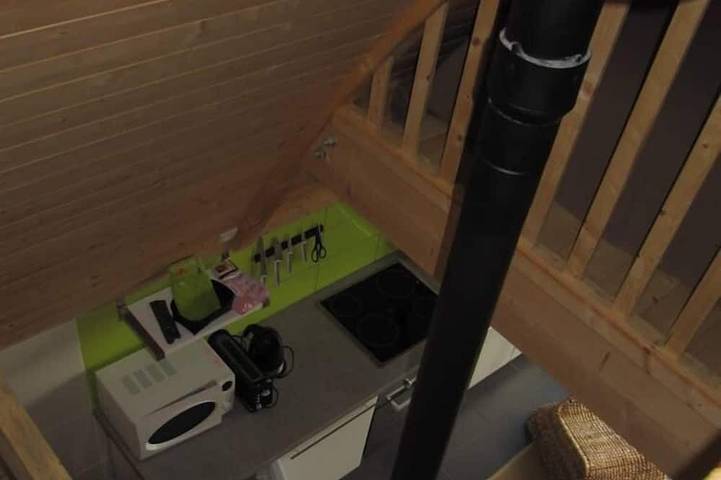Pieds dans l'eau, maison en bois avec terrasse, vue mer imprenable. in Locquirec, Ceinture Dorée