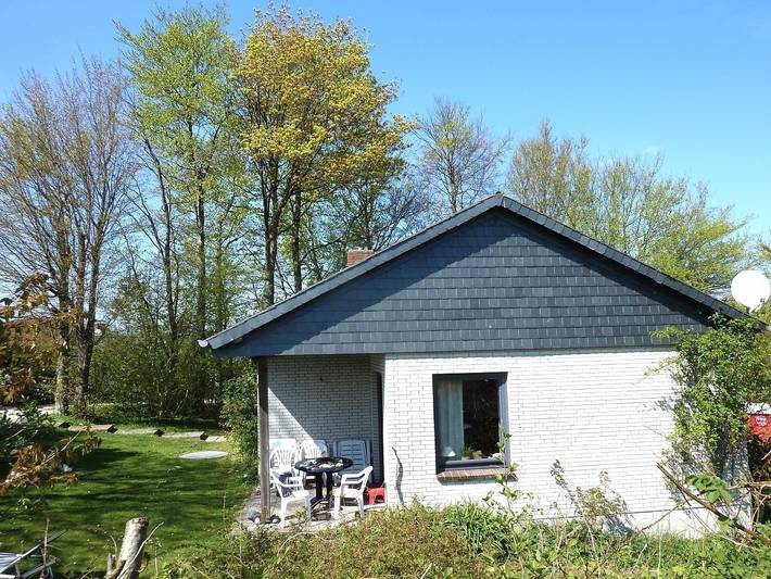 Ferienhaus für 4 Personen, mit Garten und Seeblick sowie Terrasse in Glücksburg - 2