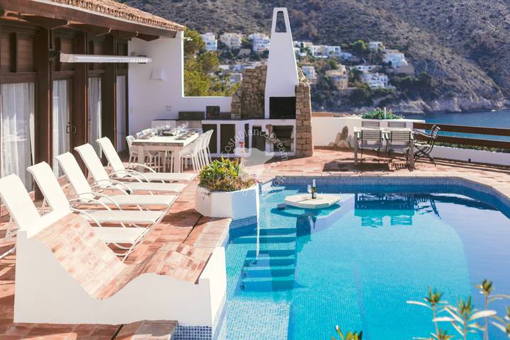 Chalet para 8 personas, con Balcón además de Terraza y Jardín en Marina Alta - 3