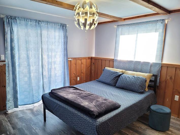 Cottage for 8 people, with garden and balcony in Algonquin Provincial Park