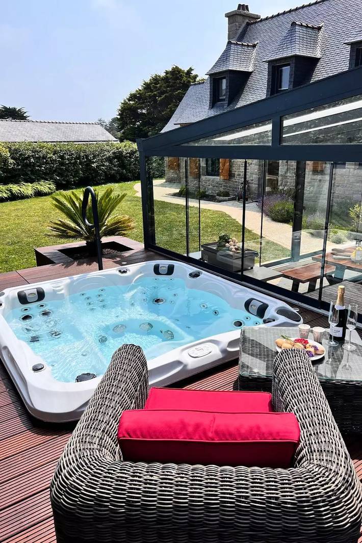 Location de vacances pour 6 personnes, avec sauna et jardin à Brignogan-Plages - 2