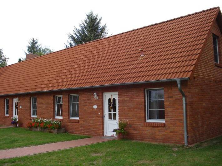 Ferienhaus für 6 Personen, mit Terrasse und Garten sowie Pool in Kirchlinteln