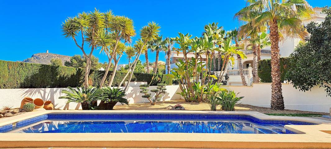 Casa rural para 4 personas, con terraza además de piscina y jardín en Teulada - 4