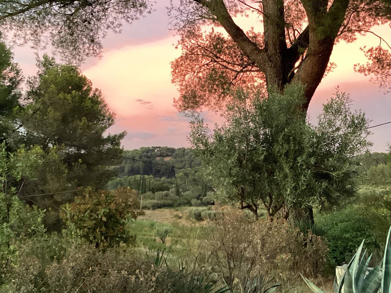 Bandol-le Castellet villa with private pool for 8 people in Le Castellet, Toulon region
