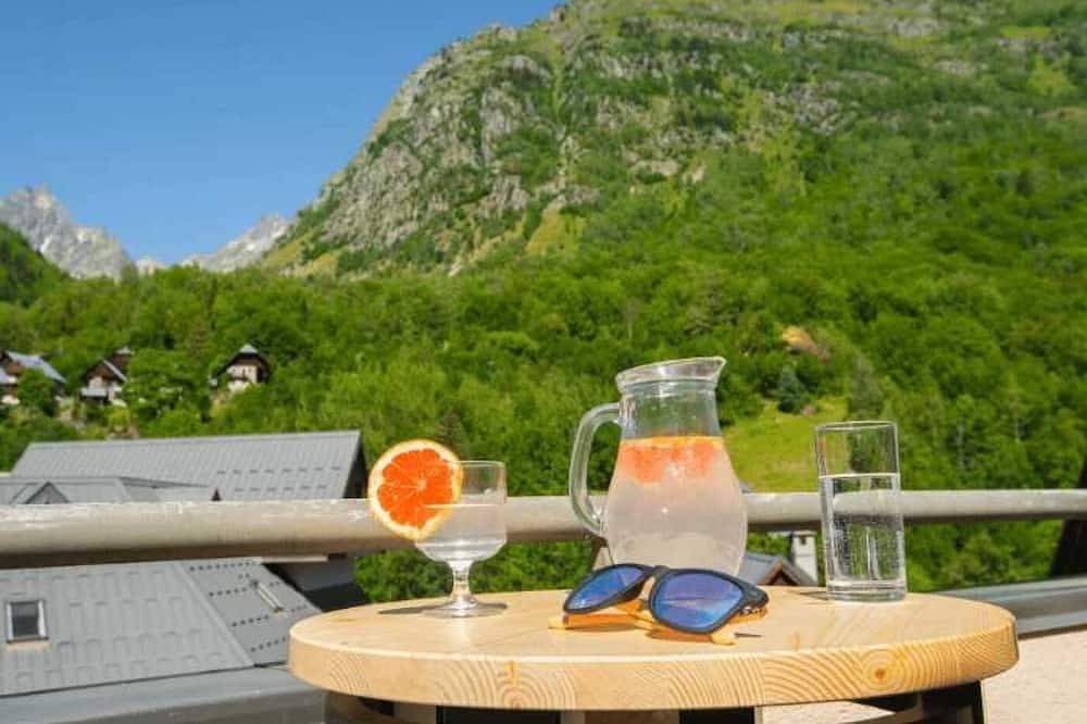 Entire apartment, Appartement 3 étoiles - ccbbdh0 in Saint-Colomban-des-Villards, Saint-Jean-de-Maurienne region