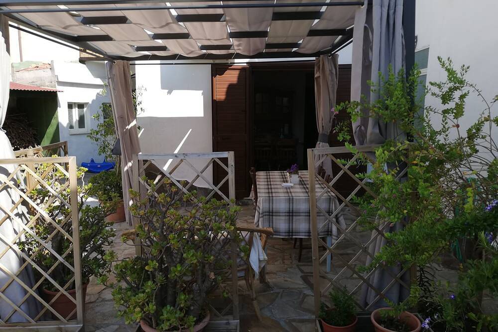 Appartamento intero, Bivano completo di tutto, arredato e provisto di condizionatori. in Villaputzu, Cagliari e Dintorni